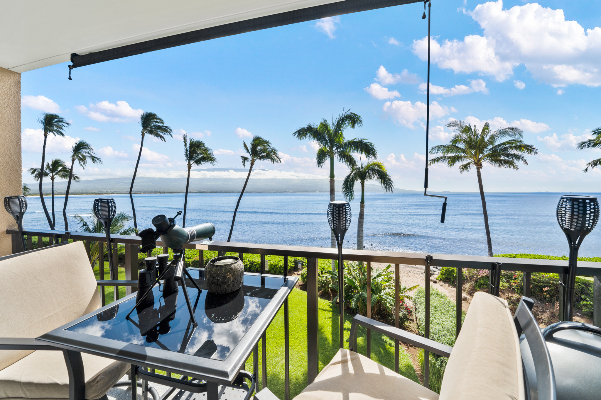 Lanai oceanfront